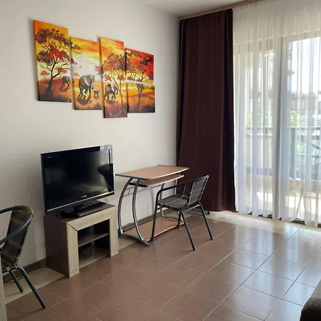 Daire 1bd Flat On The With Parking By Flat Mаnager